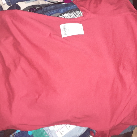 Tshirt - Picture 3 of 3